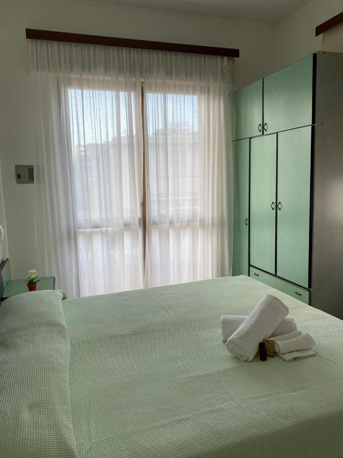 Hotel Mediterraneo 里米尼 外观 照片